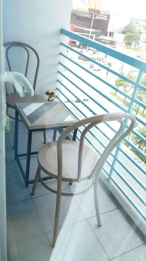 Studio Unit, Homely Condo At One Madison Place Near Iloilo Business Park Ph. Extérieur photo