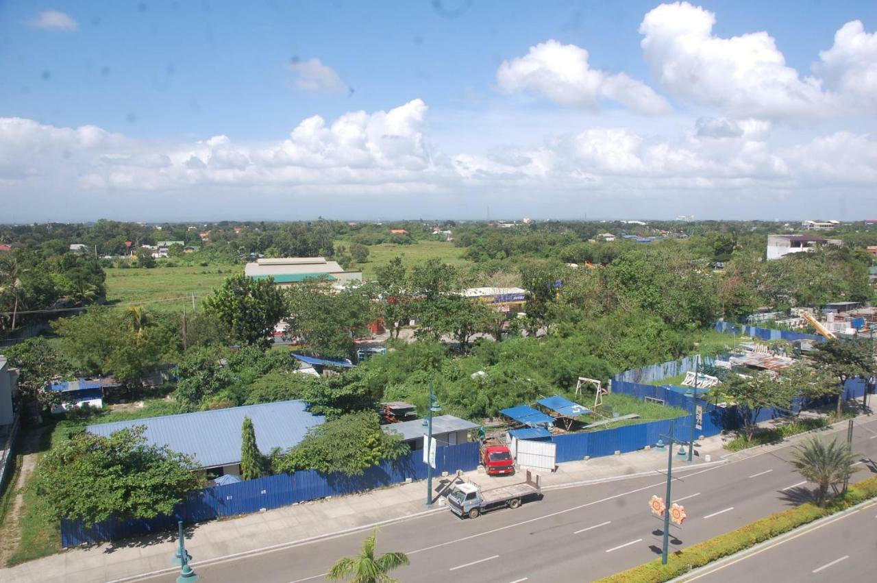 Studio Unit, Homely Condo At One Madison Place Near Iloilo Business Park Ph. Extérieur photo
