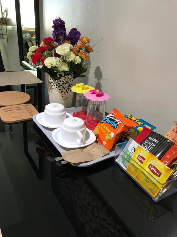 Studio Unit, Homely Condo At One Madison Place Near Iloilo Business Park Ph. Extérieur photo